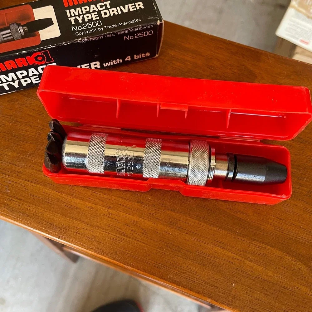 Vintage Mark 1 No. 2500 Impact Type Driver with 4 Bits 3/8